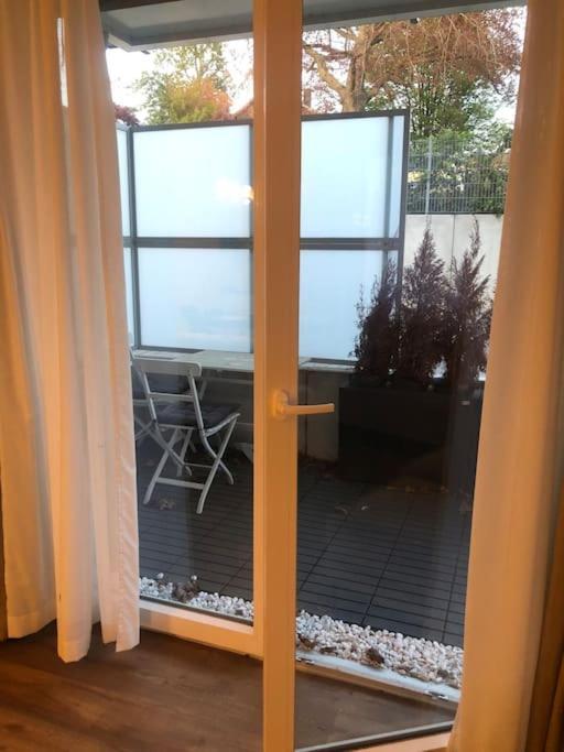 Moderne Wohnung Mit 4 Betten Μπόχουμ Εξωτερικό φωτογραφία