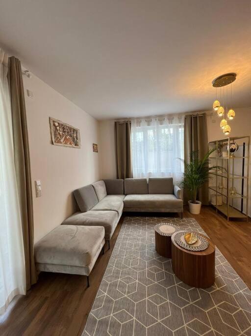Moderne Wohnung Mit 4 Betten Μπόχουμ Εξωτερικό φωτογραφία